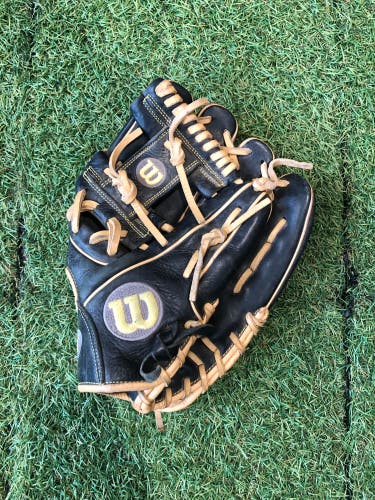 Black Wilson A1000 RH Infield Baseball Glove 11.5" (Used)