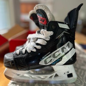 CCM Jetspeed FT680 Hockey Skates Regular Width Size 3 (Used)