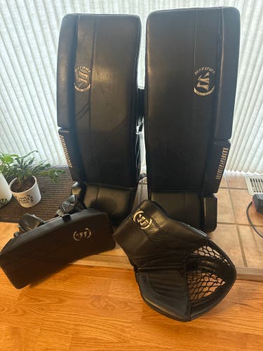 32" Warrior Ritual G5 Regular Goalie Full Set (Used)