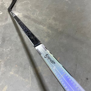 CCM FT6 PRO Pro Stock Hockey Stick Grip 85 Flex P28 Right 3361