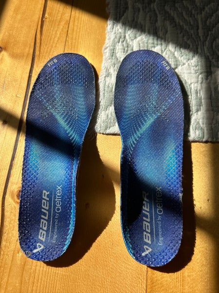 Bauer Skate Insoles by Aetrex.  Size 3 Fit B