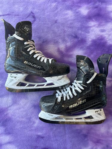 Senior Bauer Supreme Mach Hockey Skates Regular Width 7.5 (Used)