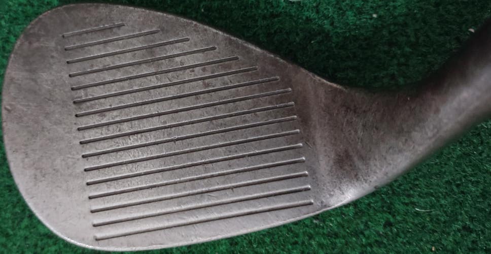 Cleveland Tour Action Reg. 588 Right Handed Wedge 60 Degree Steel Shaft (Used)