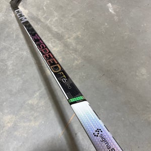 CCM FT6 PRO, Pro Stock Hockey Stick Grip 70 Flex P90TM Right 3372