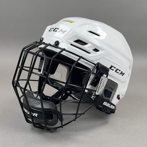 CCM Tacks 310 Medium 6 7/8" to 7 3/8" Senior Hockey Helmet