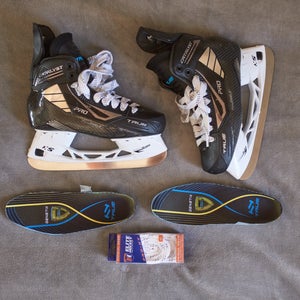 True Catalyst Pro Hockey Skates With CCM XS Holders Senior Size 8E