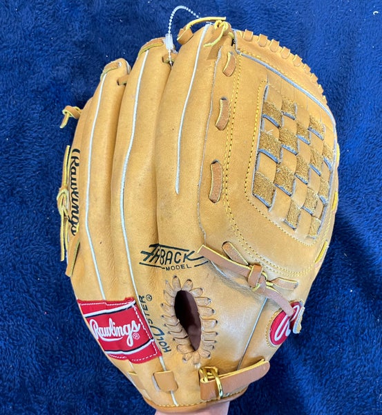 Brown Rawlings Fastback RH Pitcher's Baseball Glove 13" (Used)