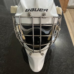 2023 Senior Medium Bauer Profile 950 Goalie Mask (Used)