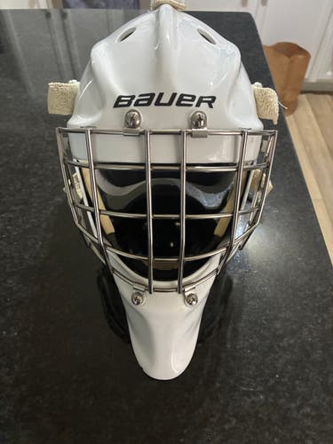 2023 Senior Medium Bauer Profile 950 Goalie Mask (Used)