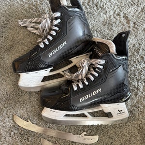 2024 Bauer Supreme Shadow Hockey Skates Size 4.5 (Used) BONUS SET OF FLY X BLADES