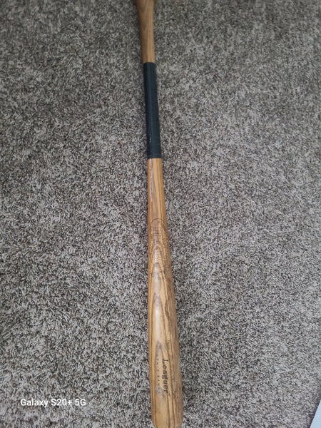 Bat (-3) 33" (Used)