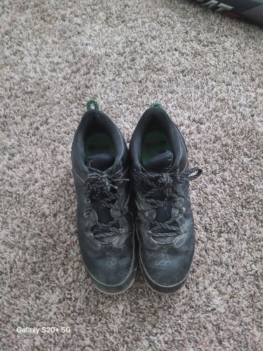 Men's Size M 8.0 (W 9.0) Under Armour High Top (Used)