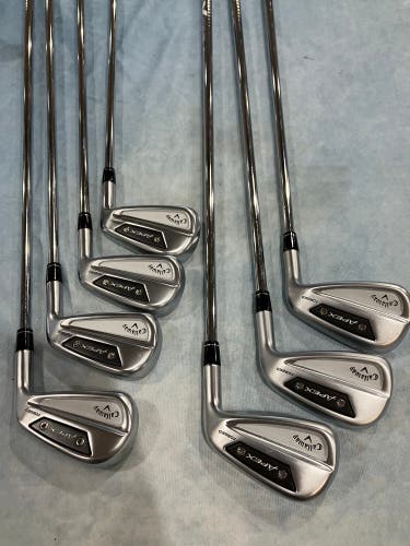 Men's Callaway Apex Ai300 Iron Set Right Handed Stiff Flex Steel Shaft (Used)