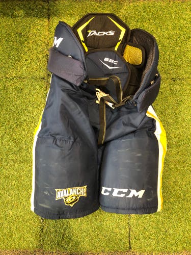 Senior Small CCM Tacks 65c Hockey Pants (Used)
