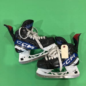 Intermediate CCM Jetspeed XTRA PLUS Hockey Skates | Size 6 (Used)