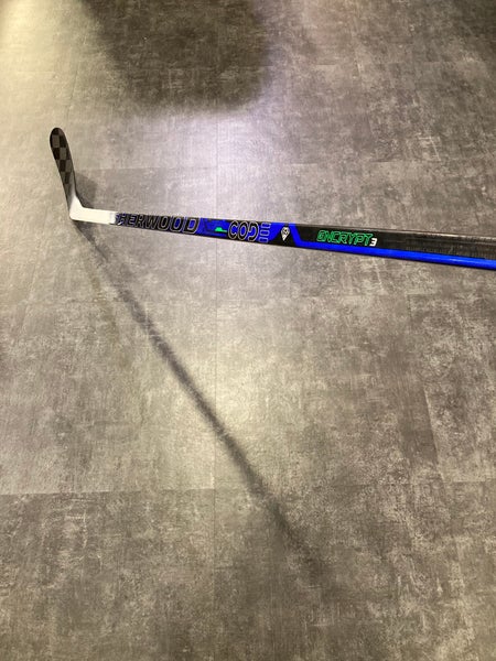 Sher-Wood Code Encrypt 3 Hockey Stick | RH PP92