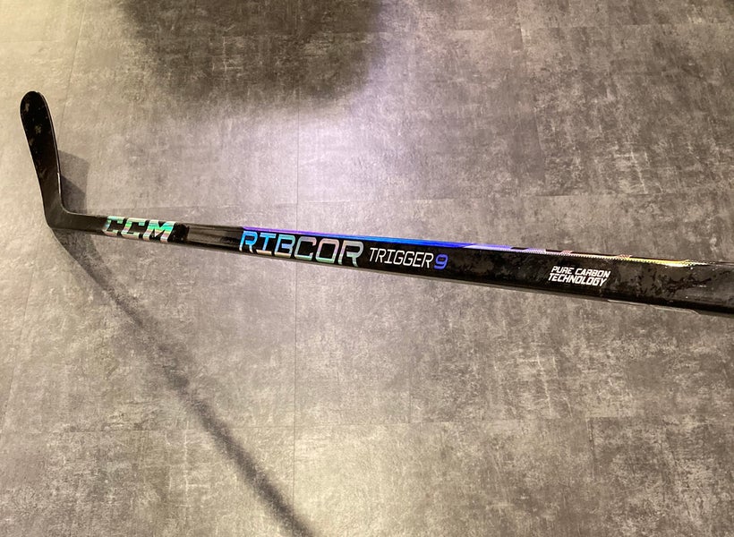 CCM RibCor Trigger 9 Hockey Stick | RH P90TM