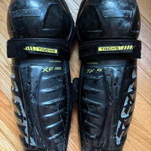 Senior CCM Tacks xf pro 14" Shin Pads Pro Stock (Used)