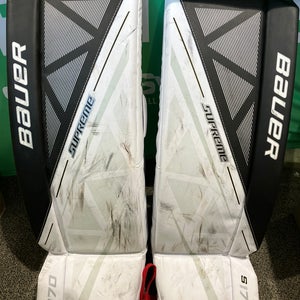 White 31" Junior Bauer Supreme S170 Goalie Leg Pads (Used)