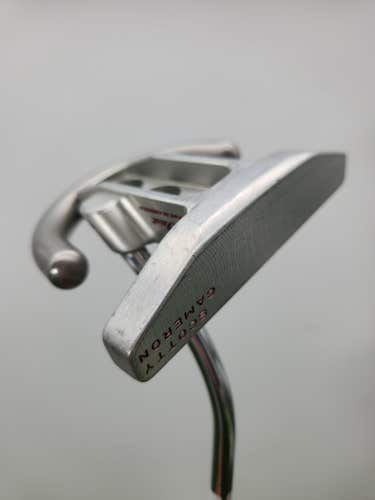 SCOTTY CAMERON FUTURA PUTTER 35" GOOD