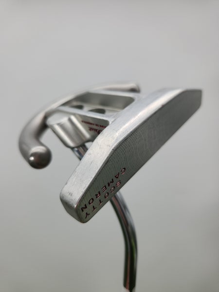 SCOTTY CAMERON FUTURA PUTTER 35" GOOD