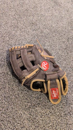 Small Rawlings Highlight Batting Gloves (Used)