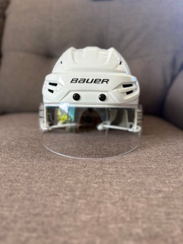 Small Bauer Re-akt 55 Helmet (New)