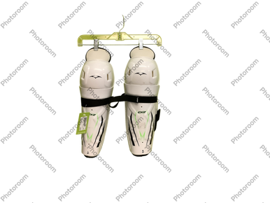 Used Vic CX2 Junior Shin Guards White 13" 11686-S000045344
