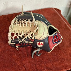 44 Pro Signature Series LHT Infield / Pitchers Glove 11.75"