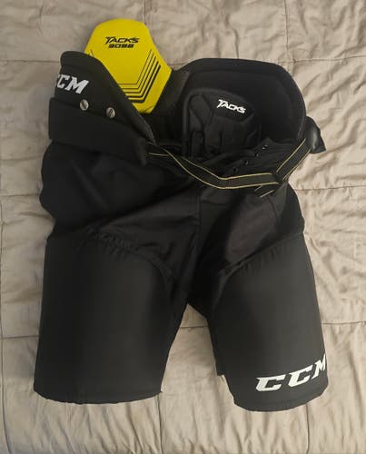 CCM Tacks 3092 Hockey Pants (Used)