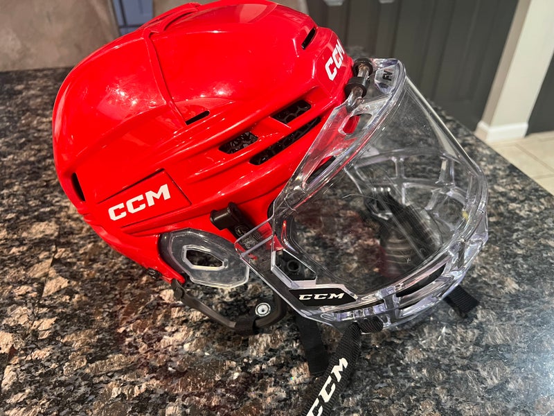 Medium CCM Tacks 720 Helmet (Used)