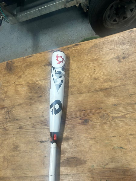 2017 DeMarini Voodoo Alloy USSSA Certified Bat (-5) 27 oz 32" (Used)