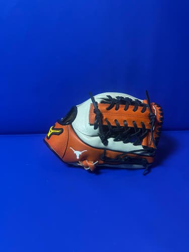 Mizuno Custom Classic RH Infield fastpitch Glove 11.5" (New)
