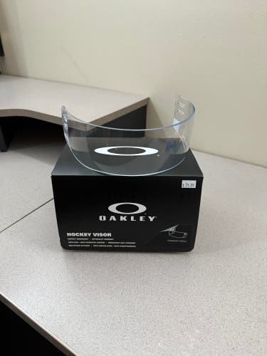 Medium Oakley Oakley straight small Visor (New)