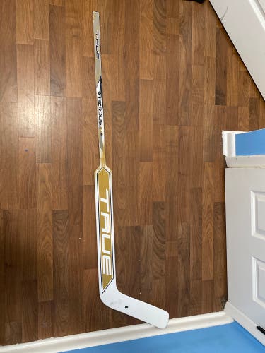 Senior True HZRDUS 5X4 Regular Goalie Stick 26" Paddle (Used)