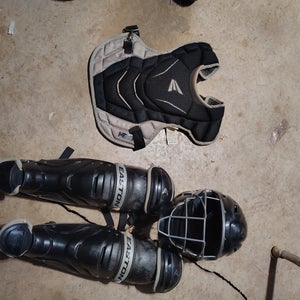Intermediate Easton Game Time Catcher's Set (Used)