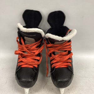 Used Bauer SUPREME 150 Junior Hockey Skate Junior 01 11851-S000037625