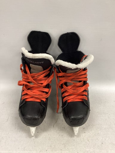 Used Bauer SUPREME 150 Junior Hockey Skate Junior 01 11851-S000037625
