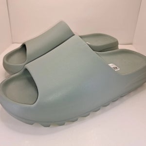NEW WITHOUT BOX Size 4 Salt Adidas Yeezy Slide