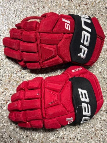 Used Devils Andy Greene Bauer Supreme 1S Gloves 14"