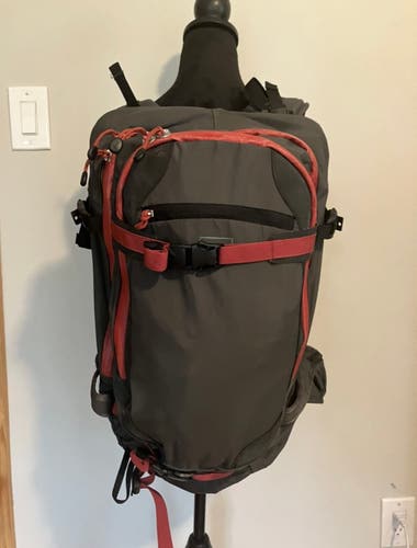 Brown Adult Unisex REI hiking Backpack (Used)