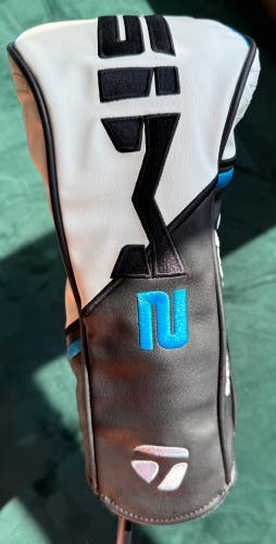 TaylorMade Sim 2 Max Driver with Extra Shaft – MINT CONDITION