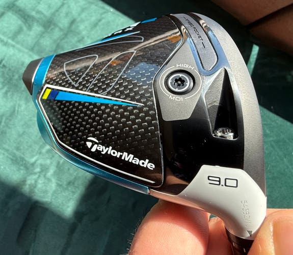 TaylorMade Sim 2 Max Driver with Extra Shaft – MINT CONDITION