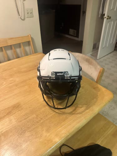 Extra Large Adult Schutt F7 Helmet (Used)