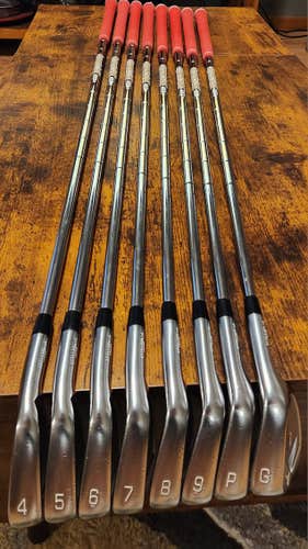 Men's 2023 Mizuno JPX 923 Tour Right Handed Iron Set Stiff Flex #4 - #9, PW, GW Steel Shaft (Used)