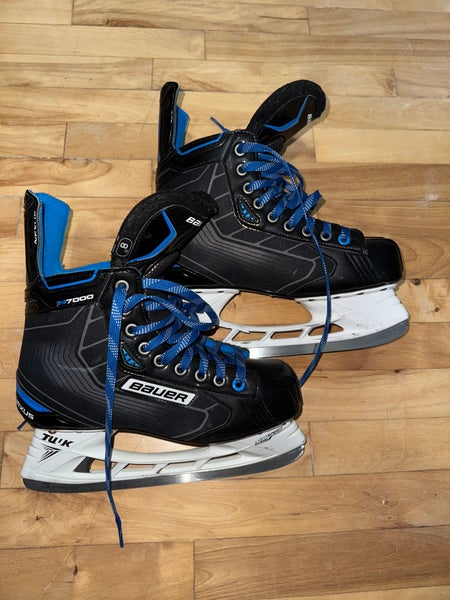 Bauer Nexus N7000 Hockey Skates Regular Width 8 (Used)