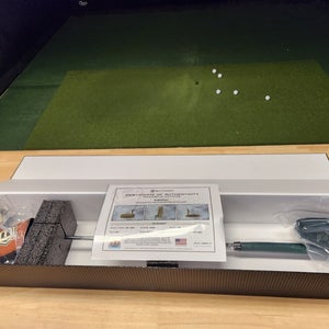 Bettinardi Limited Edition Buffalo Trace 35" Putter With Additional Headcover