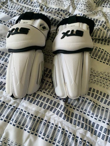 Large Adult STX Stallion 900 Arm Pads (Used)