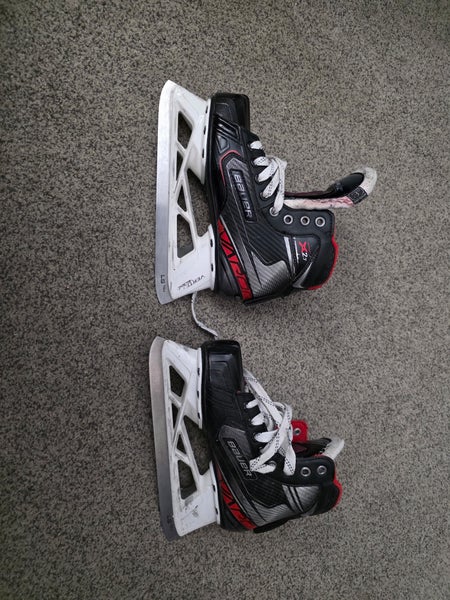 Bauer Vapor X2.7 Hockey Goalie Skates Size 4 (Used)