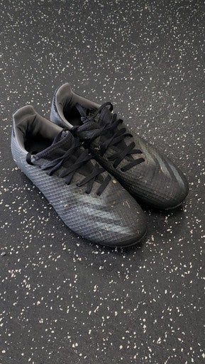 Used Adidas Soccer Cleats Black Senior 5 11849-S000031604